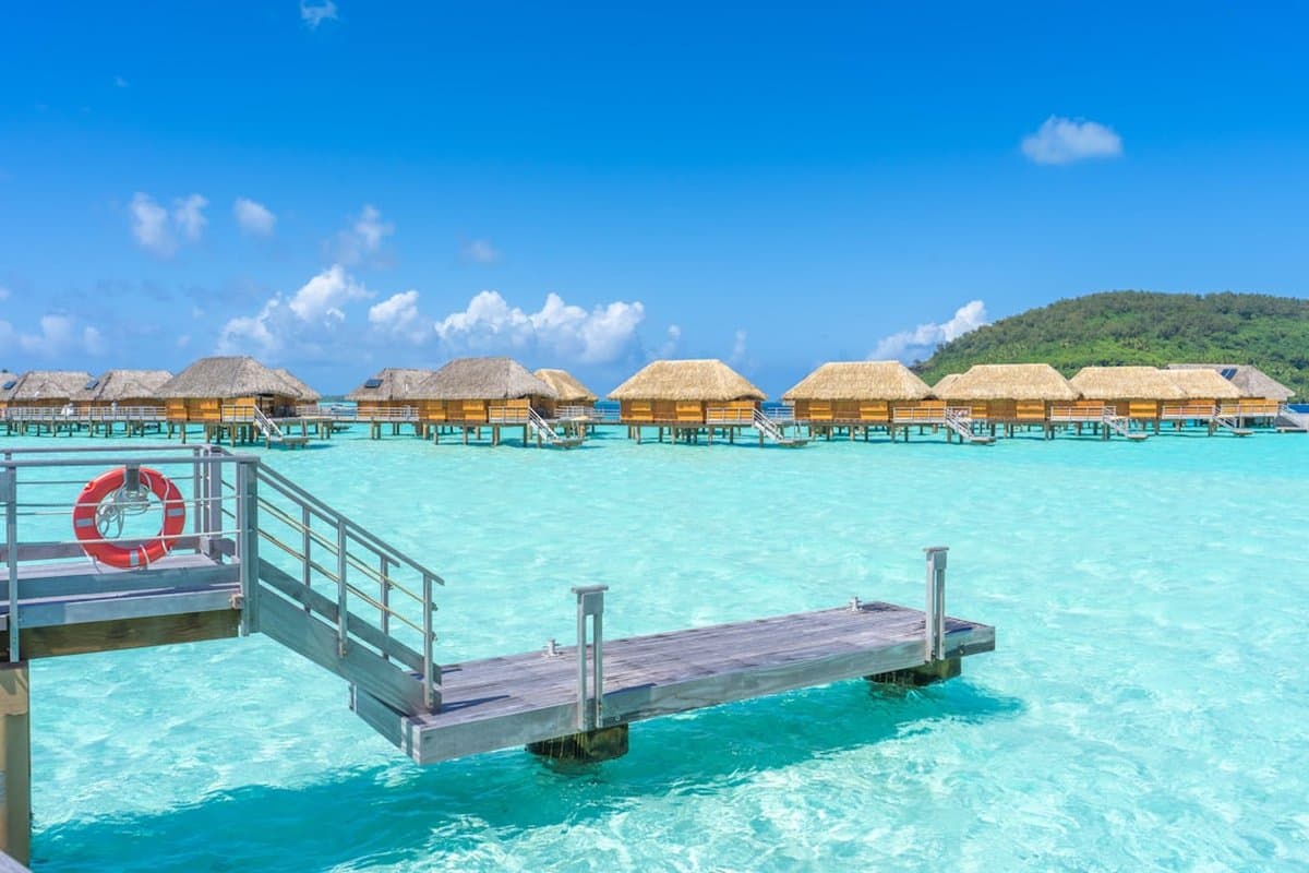 Bora Bora: Pacific Jewel